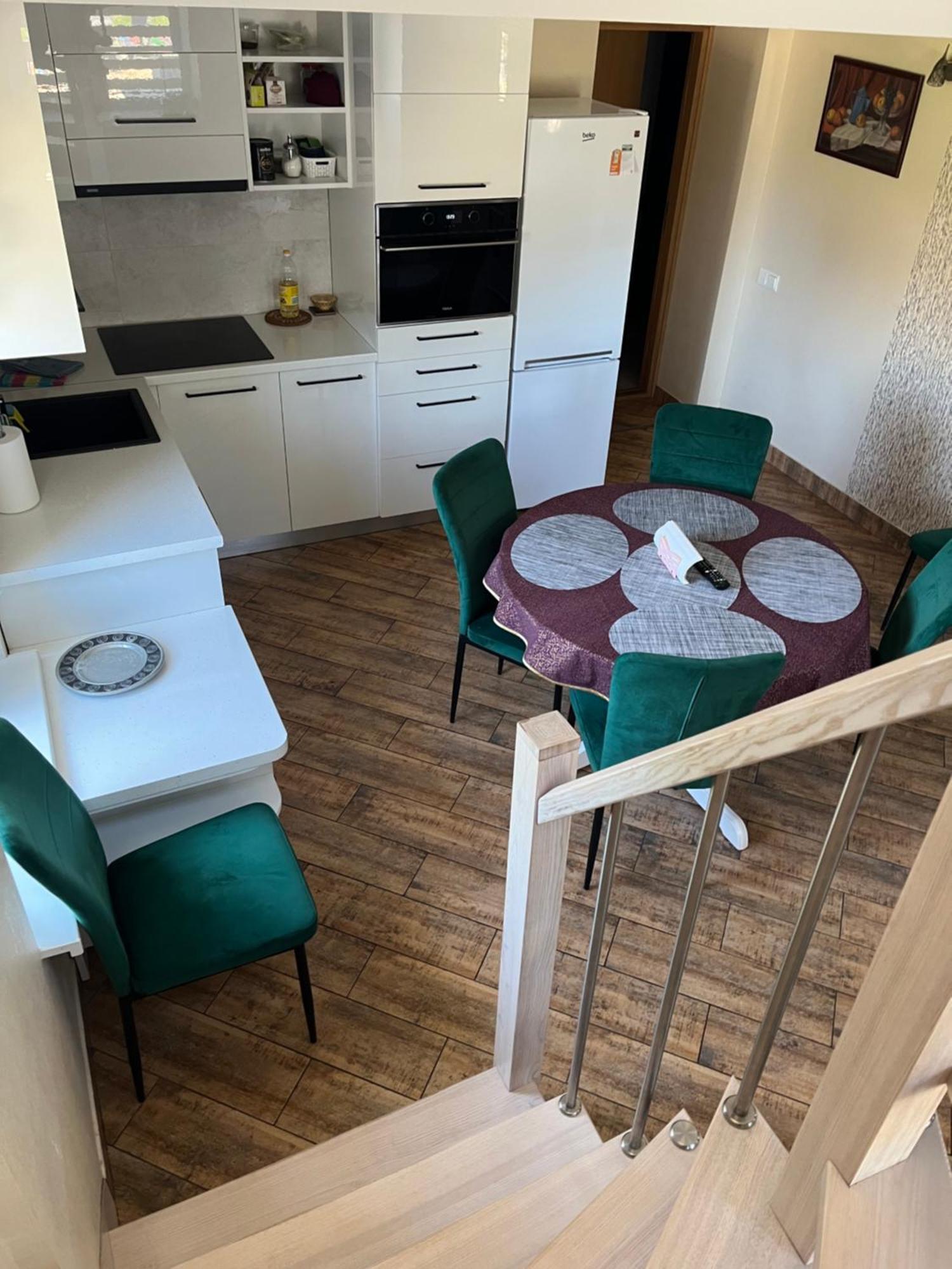 Guest House Kajaki-Рагациемс Екстериор снимка