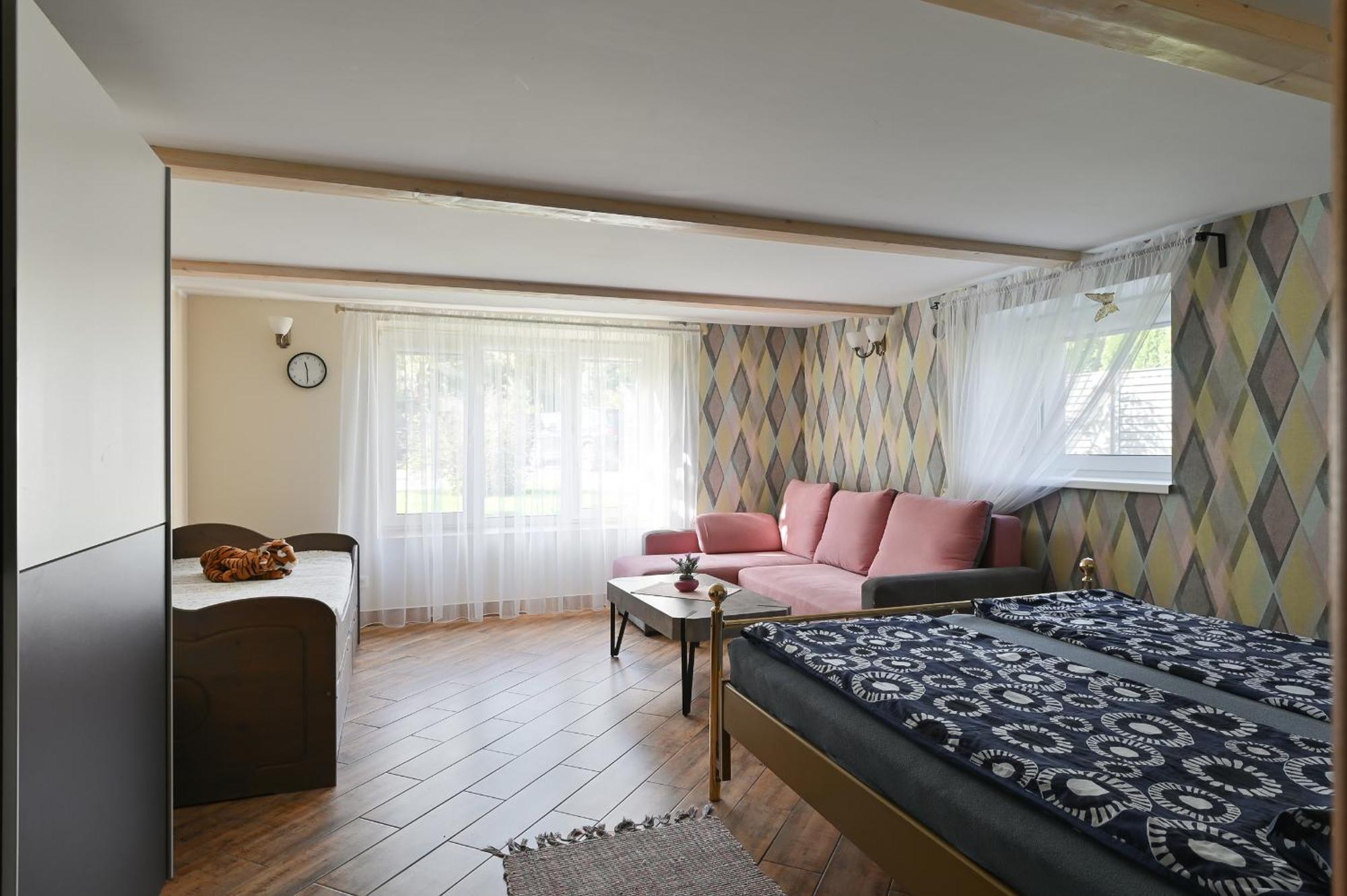 Guest House Kajaki-Рагациемс Екстериор снимка