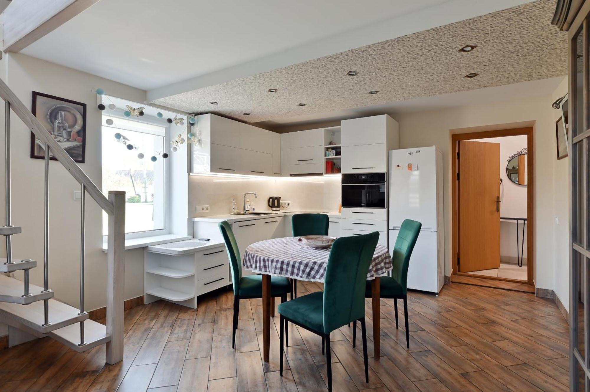 Guest House Kajaki-Рагациемс Екстериор снимка