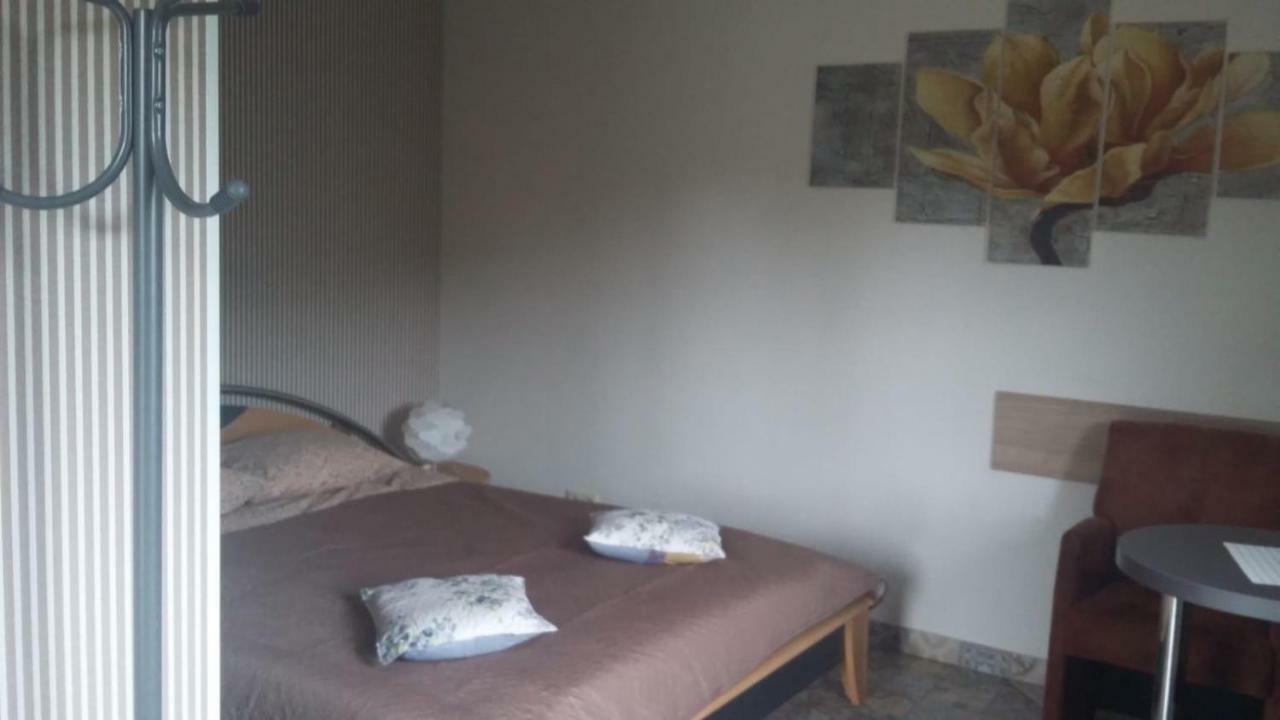 Guest House Kajaki-Рагациемс Екстериор снимка